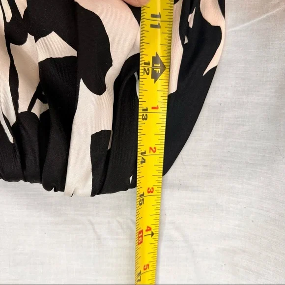 White House Black Market Maxi Dress Size 6 Silk Black White Floral Print Halter - Picture 10 of 12